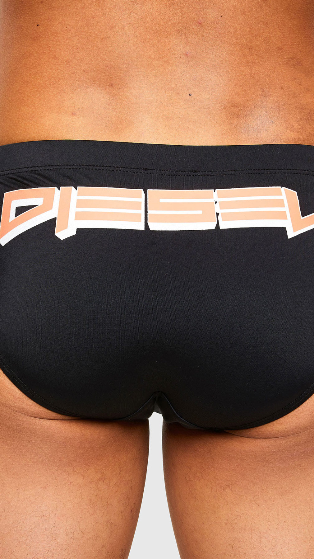 Bañador diesel modelo slip logo parte trasera