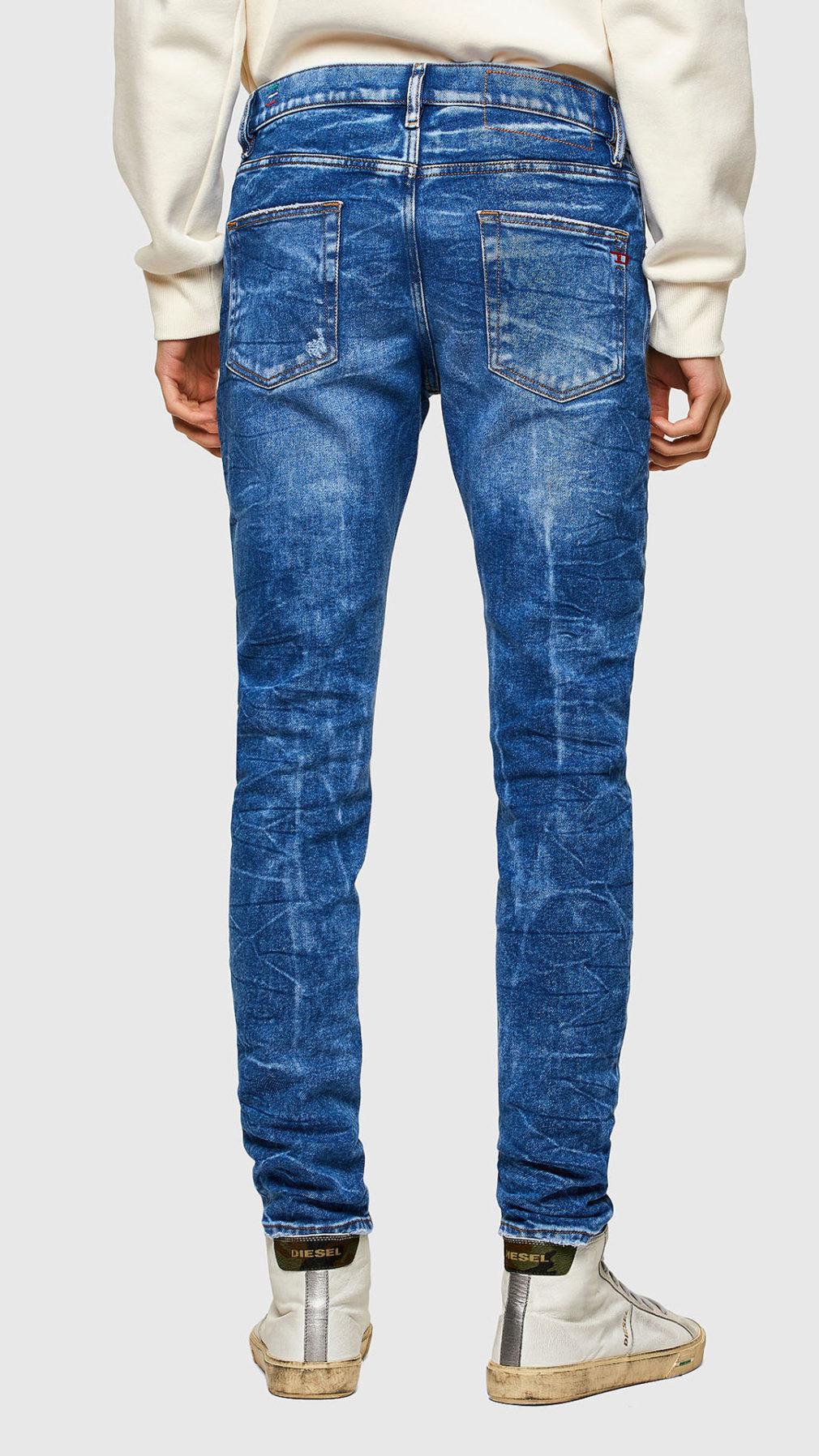 Jeans diesel slim fit lavado medio