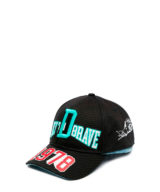 Gorra diesel con letras bordadas