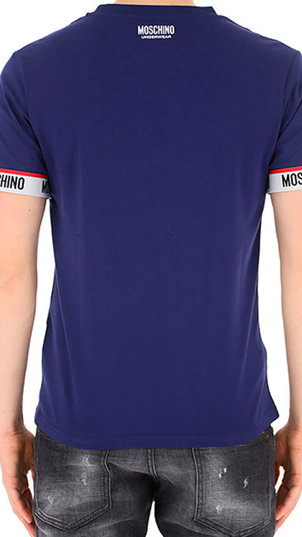 Camiseta moschino manga corta con logo en manga