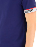 Camiseta moschino manga corta con logo en manga