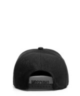 Gorra Moschino logo bordado en la parte delantera