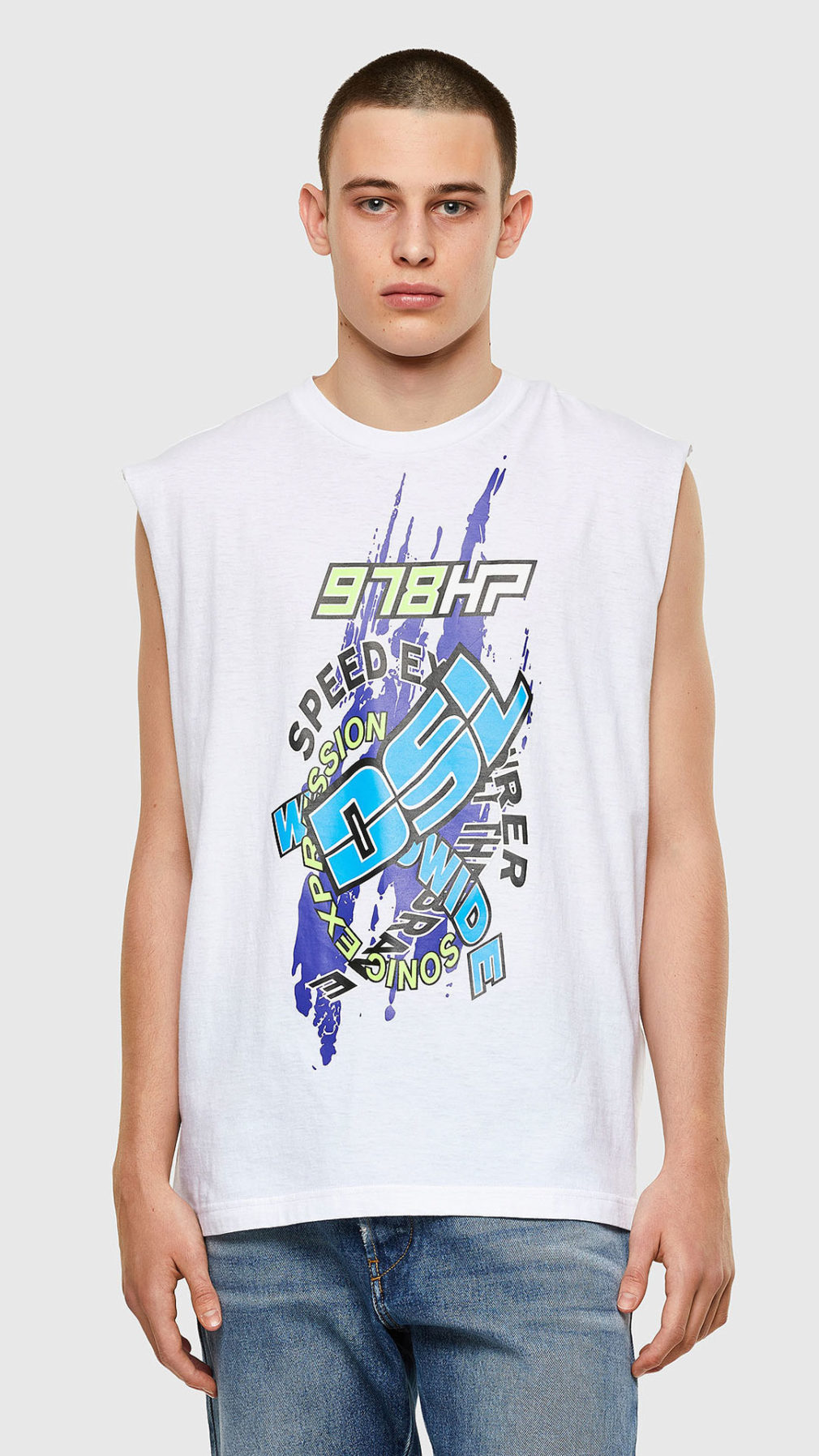 Camiseta diesel sin mangas estampado engomado