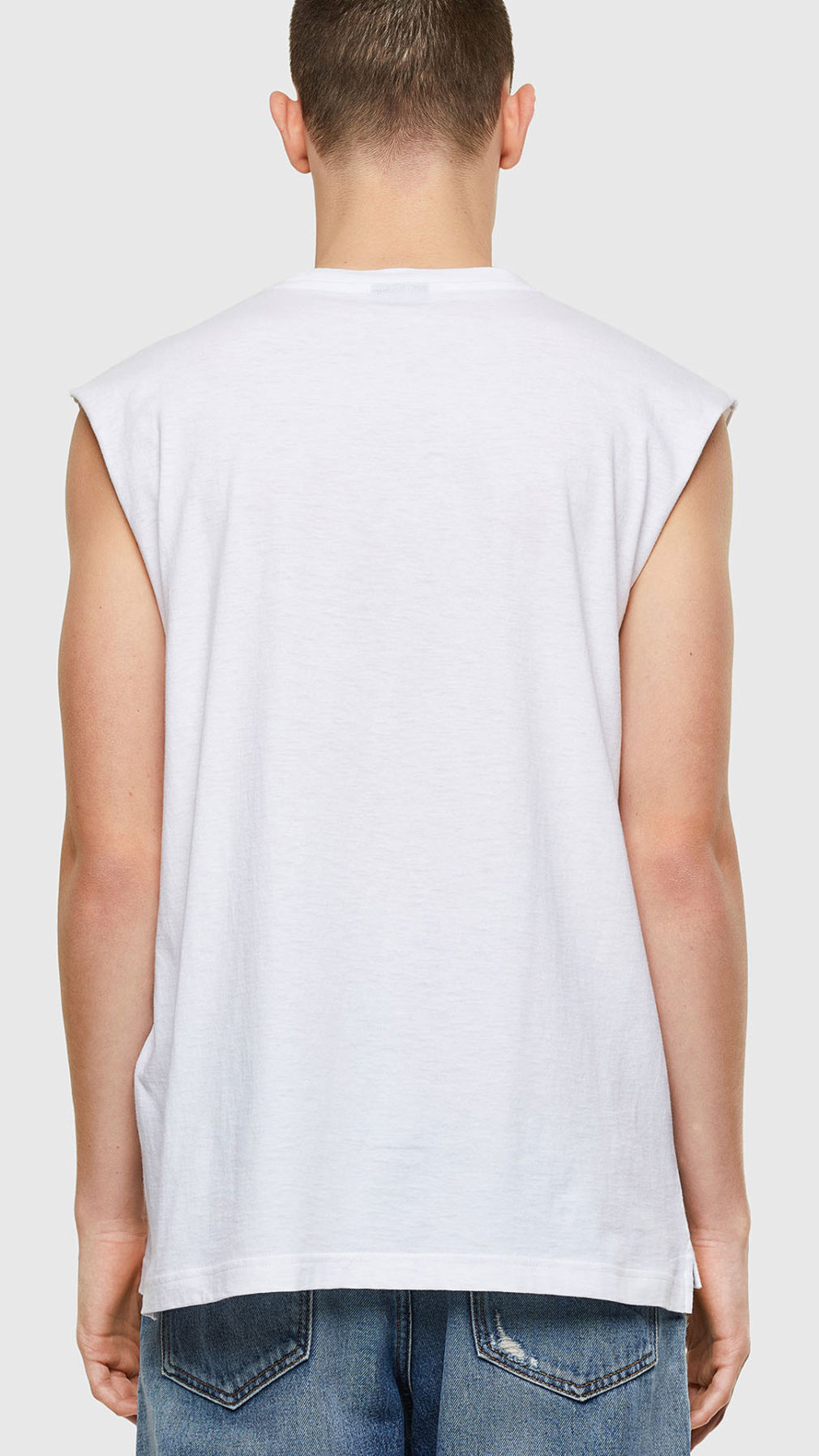 Camiseta diesel sin mangas estampado engomado