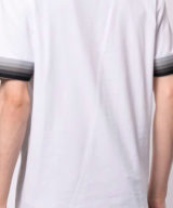 Camiseta moschino manga corta con logo en manga