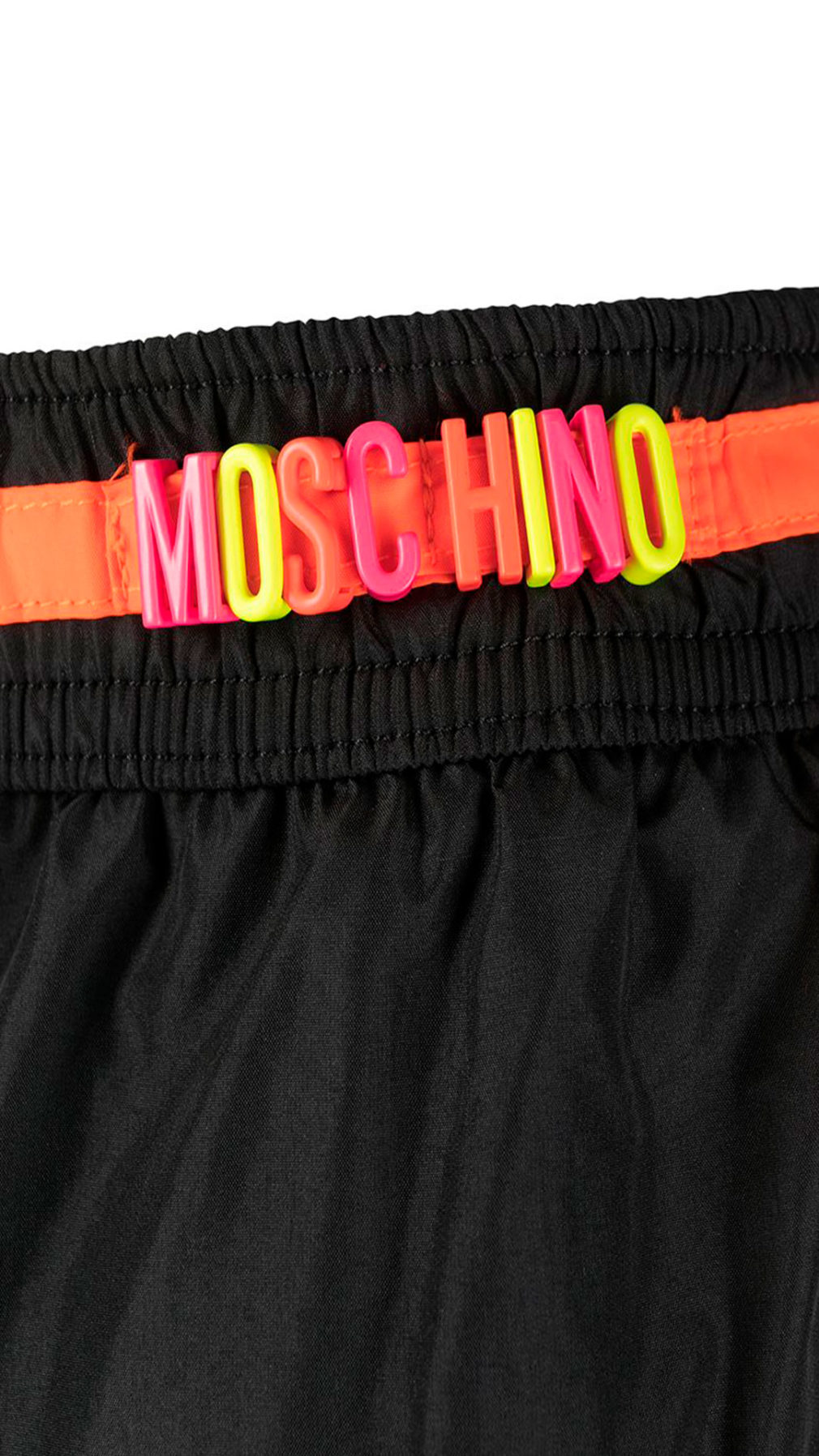 Bañador moschino largo medio con letras del logo en colores