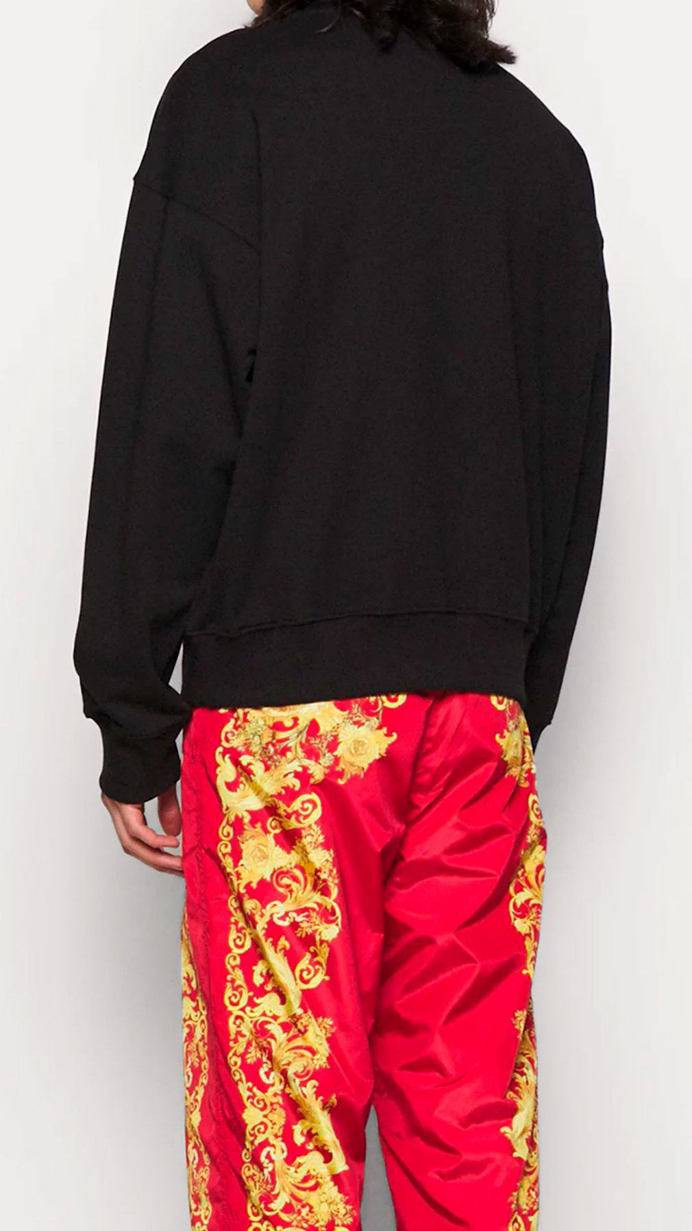 Sudadera Versace Jeans Couture con contraste del logo bordado y engomado