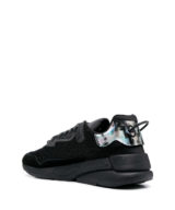 Deportiva diesel baja cierre con cordones