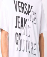 Camiseta con logo Versace Jeans Couture estampado en la parte delantera