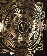 Camiseta Versace Jeans Couture con logotipo en parte delantera dorado