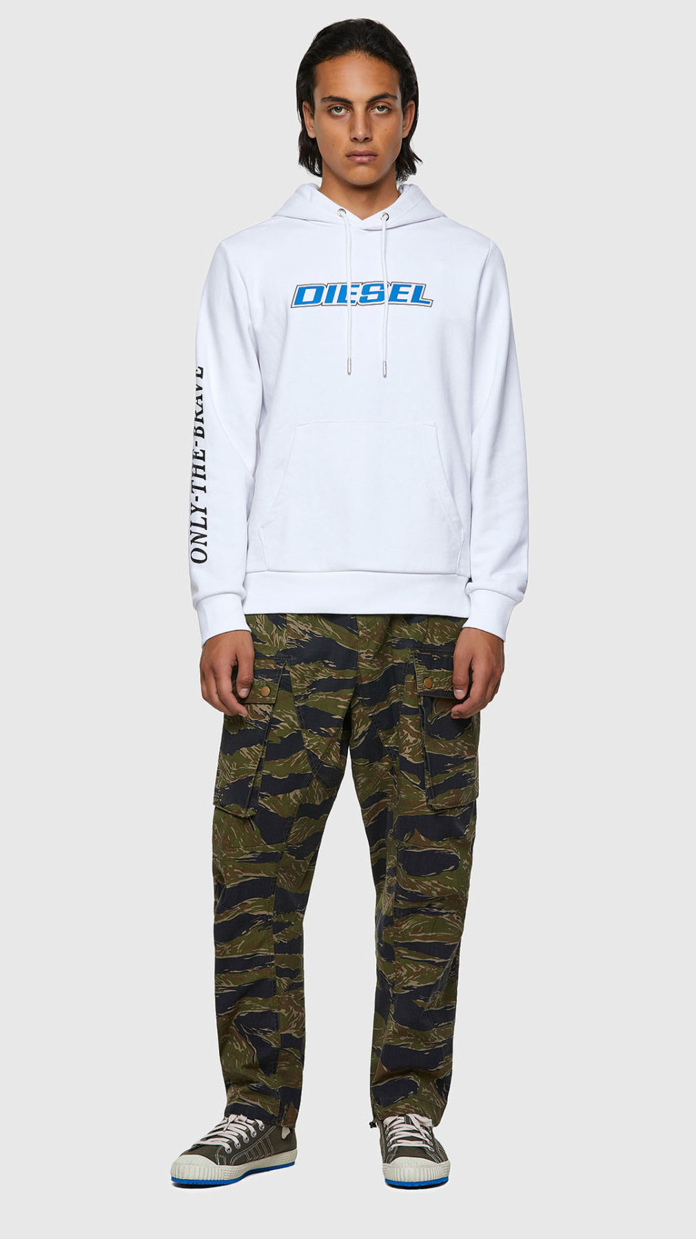 Sudadera Diesel con capucha y logo parte delantera
