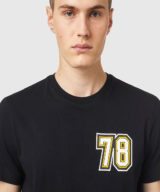 Camiseta Diesel con logo en la parte trasera