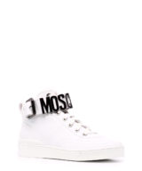Deportiva Moschino altas con logo de letras plateadas