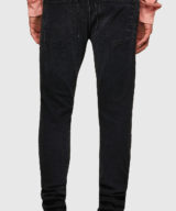 Jeans Skinny Diesel con logo en la etiqueta