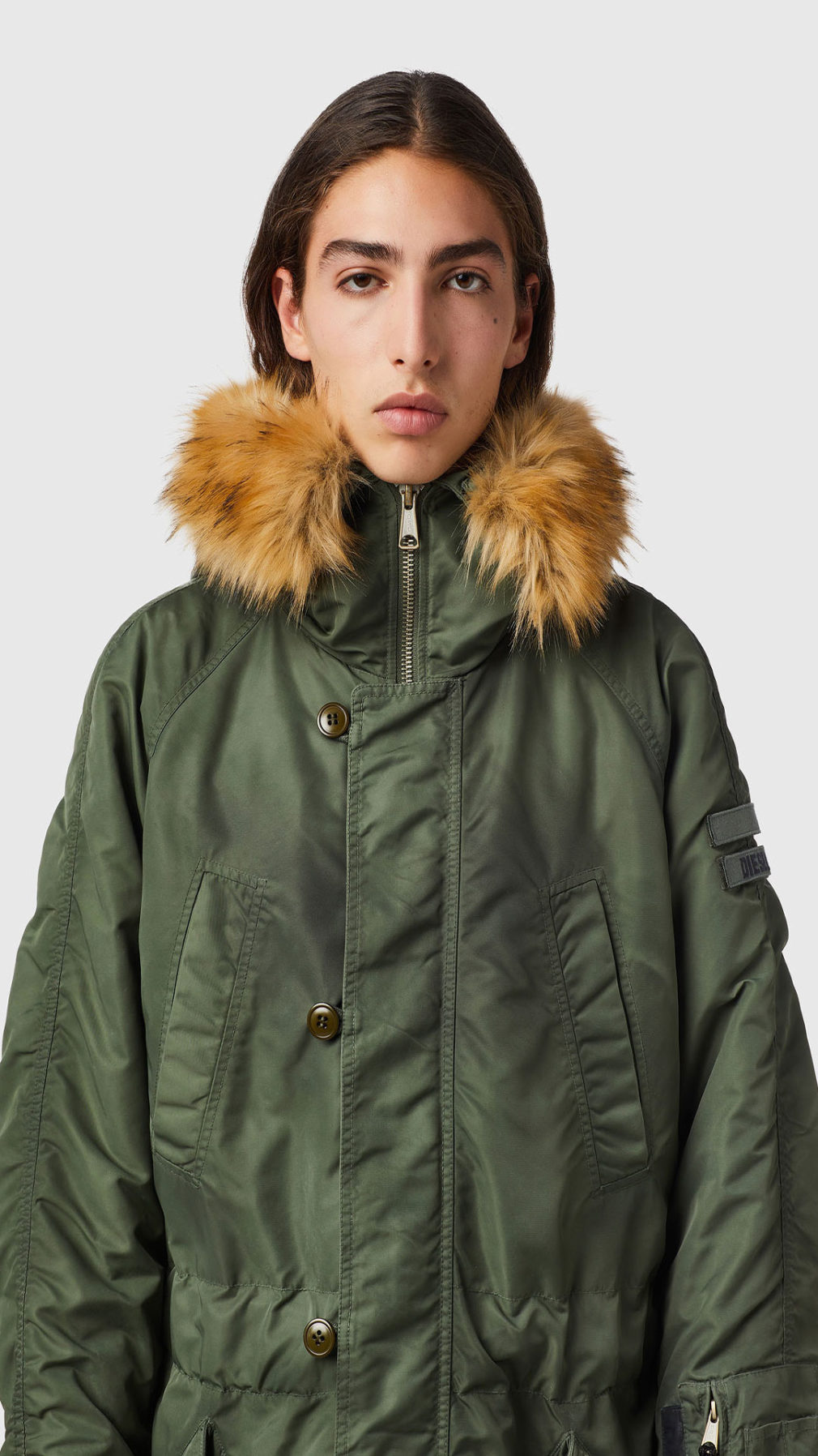Parka Diesel oversize de nailon tratado