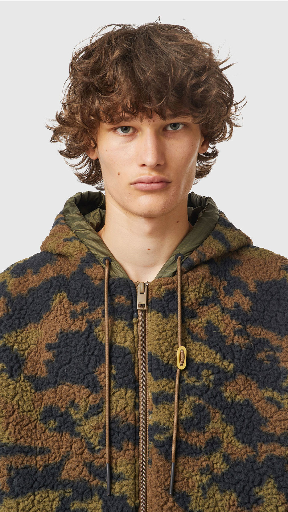 Chaqueta Diesel teddy de camuflaje con espalda acolchada