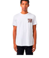 Camiseta Diesel con logo en la parte trasera