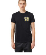 Camiseta Diesel con logo en la parte trasera