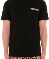 Camiseta Moschino con logo en letras doradas