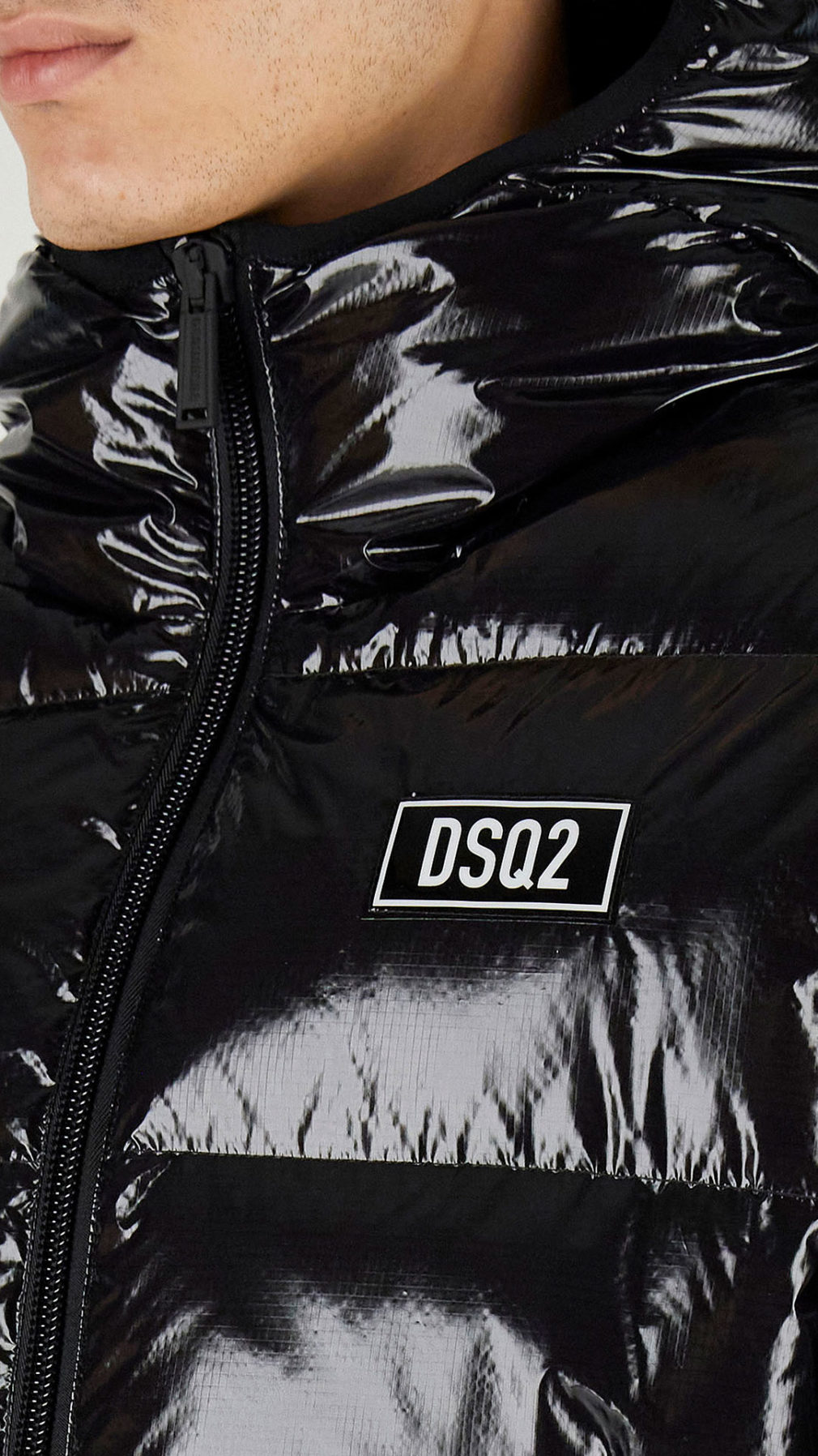 Caqueta Dsquared2 acolchada brillante
