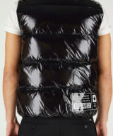 Chaleco Dsquared2 acolchada brillante.