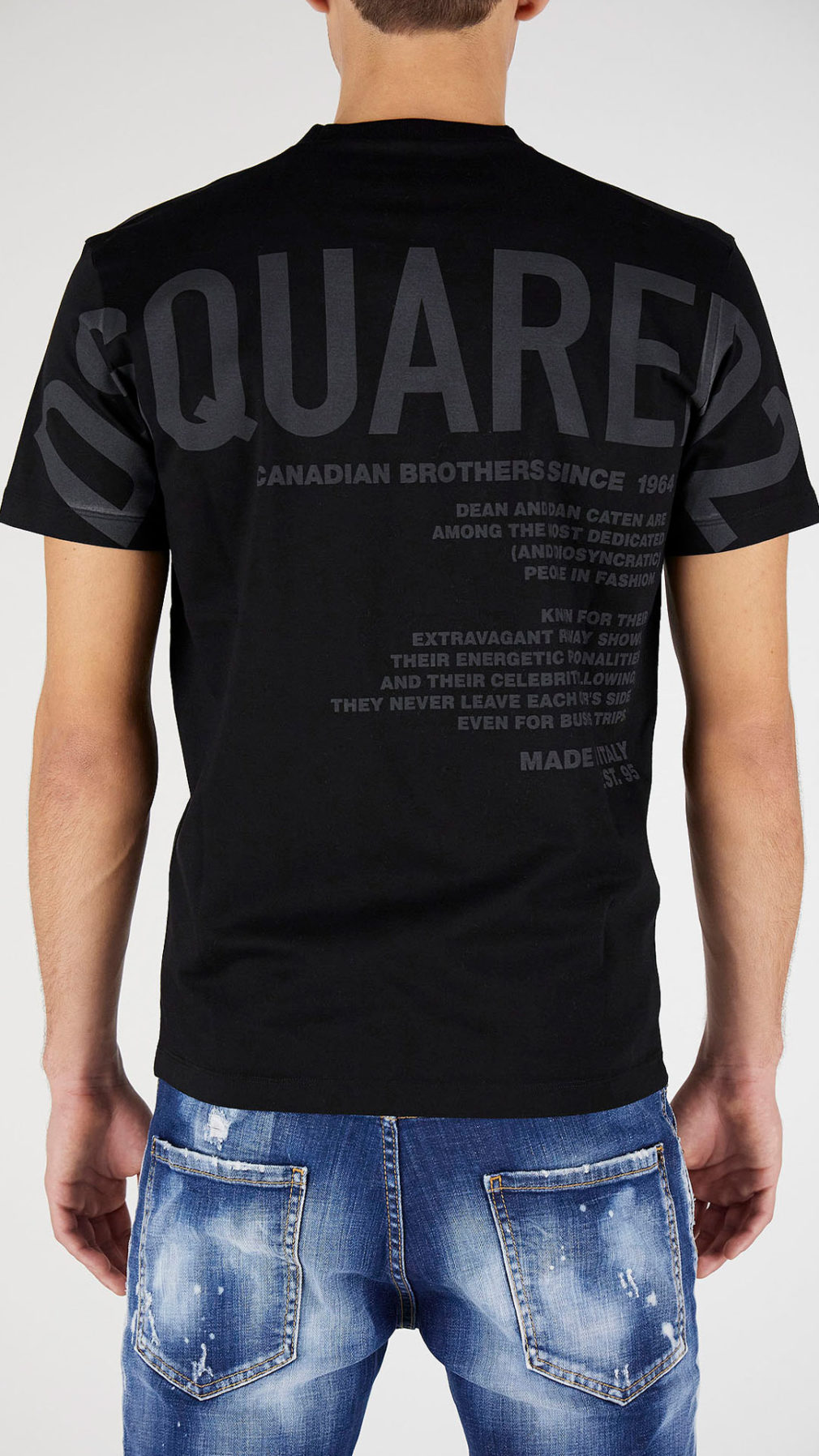 Camiseta Dsquared2 con Logo en parte delantera y trasera