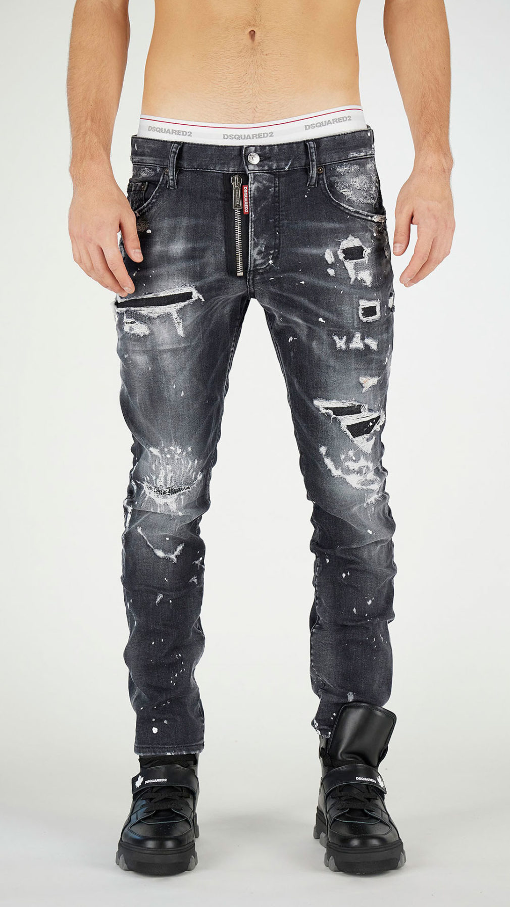 Jeans Skaters Dsquared2 etiqueta Milano