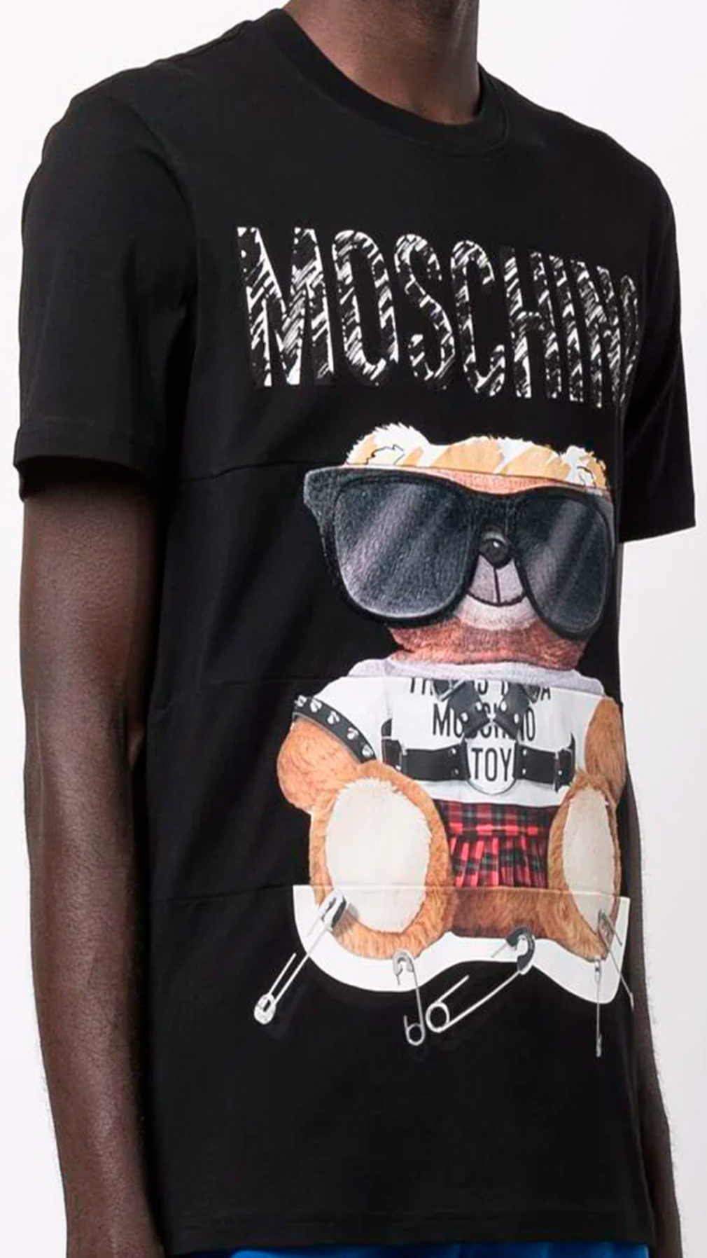 Camiseta Moschino Teddy con logo en pecho