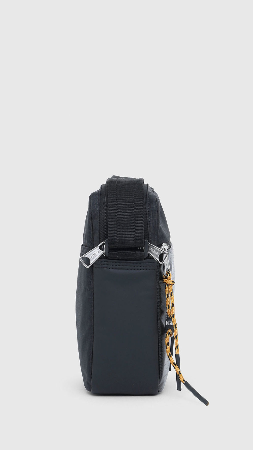 Bandolera Diesel de ripstop con bolsillos revestidos