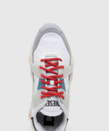 Deportiva Diesel baja con logotipo