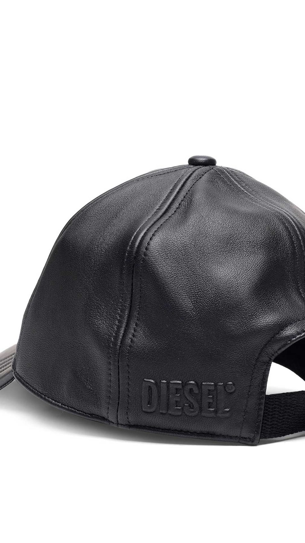 Gorra Diesel de béisbol liviano y acolchado con un parche del logotipo en goma
