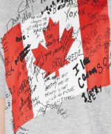 Camiseta Dsquared2 con estampado de hoja de Canadá