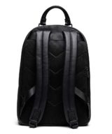 Mochila Diesel presenta una forma redondeada y un logotipo ovalado ‘D’