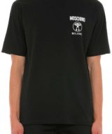 Camiseta negra Moschino con logo Double Question Mark en la parte delantera y bandas laterales en las mangas