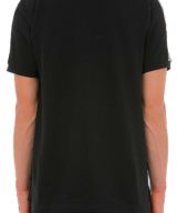 Polo negro Moschino con logo Double Question Mark en la parte delantera y bandas laterales en las mangas