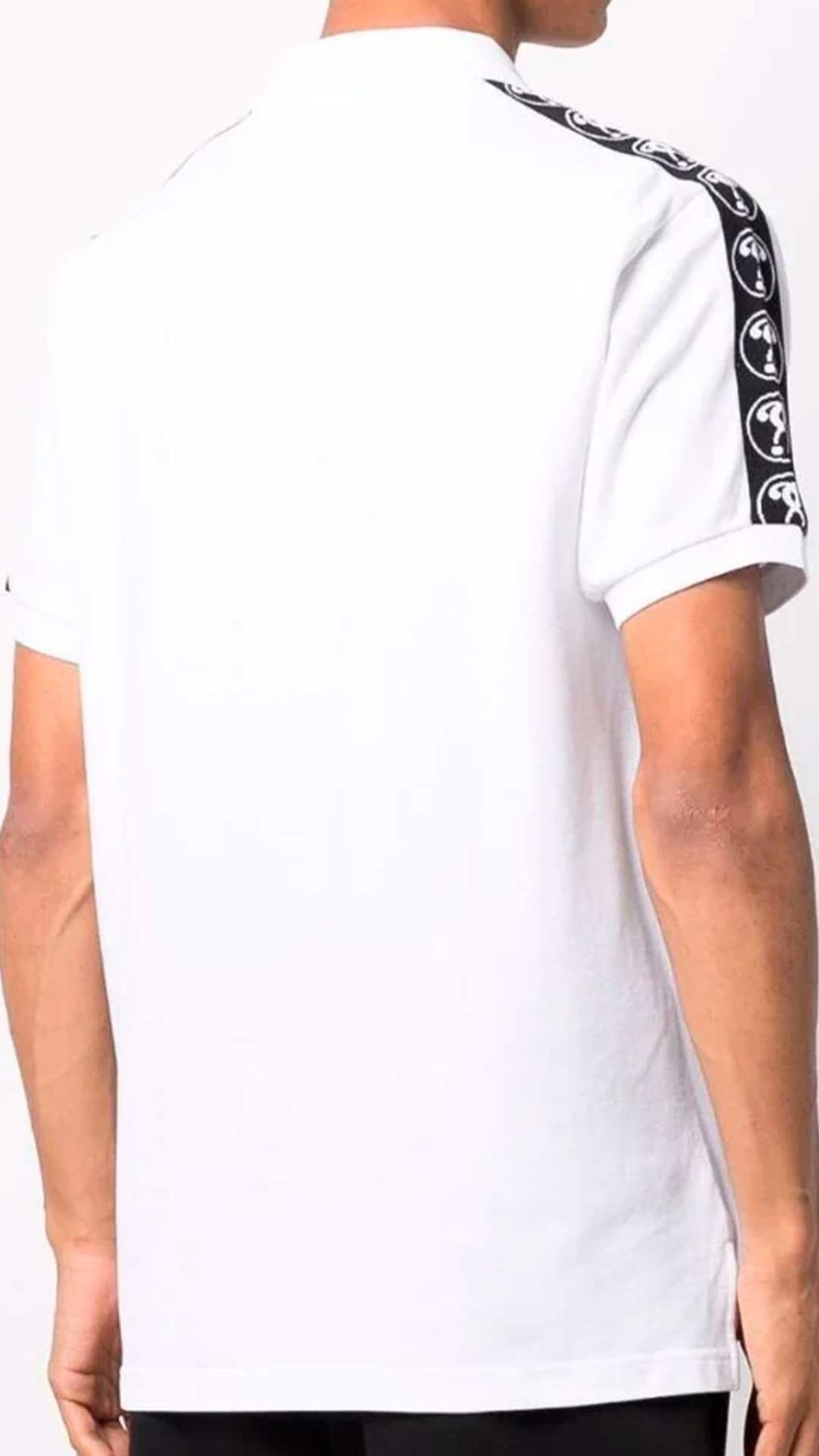 Polo blanco Moschino con logo Double Question Mark en la parte delantera y bandas laterales en las mangas
