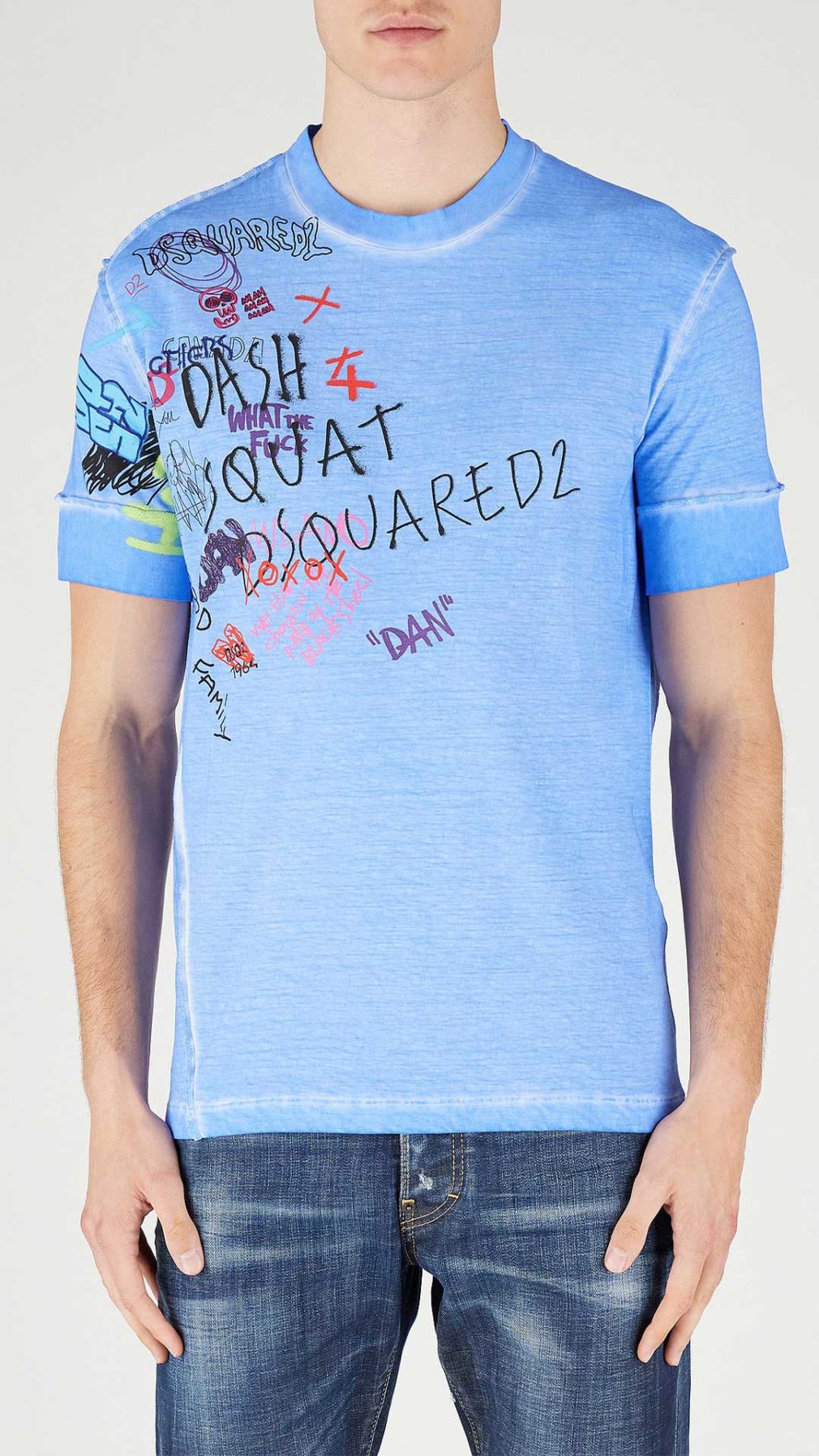 Camiseta Dsquared2 azul con estampado de grafiti y logo parte delantera