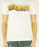 Camiseta blanca Dsquared2 con logo grafiti en la parte delantera