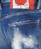 Pantalón corto Dsquared2 con etiqueta estampado hoja de Canadá