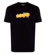 Camiseta negra Dsquared2 con logotipo en la parte delantera