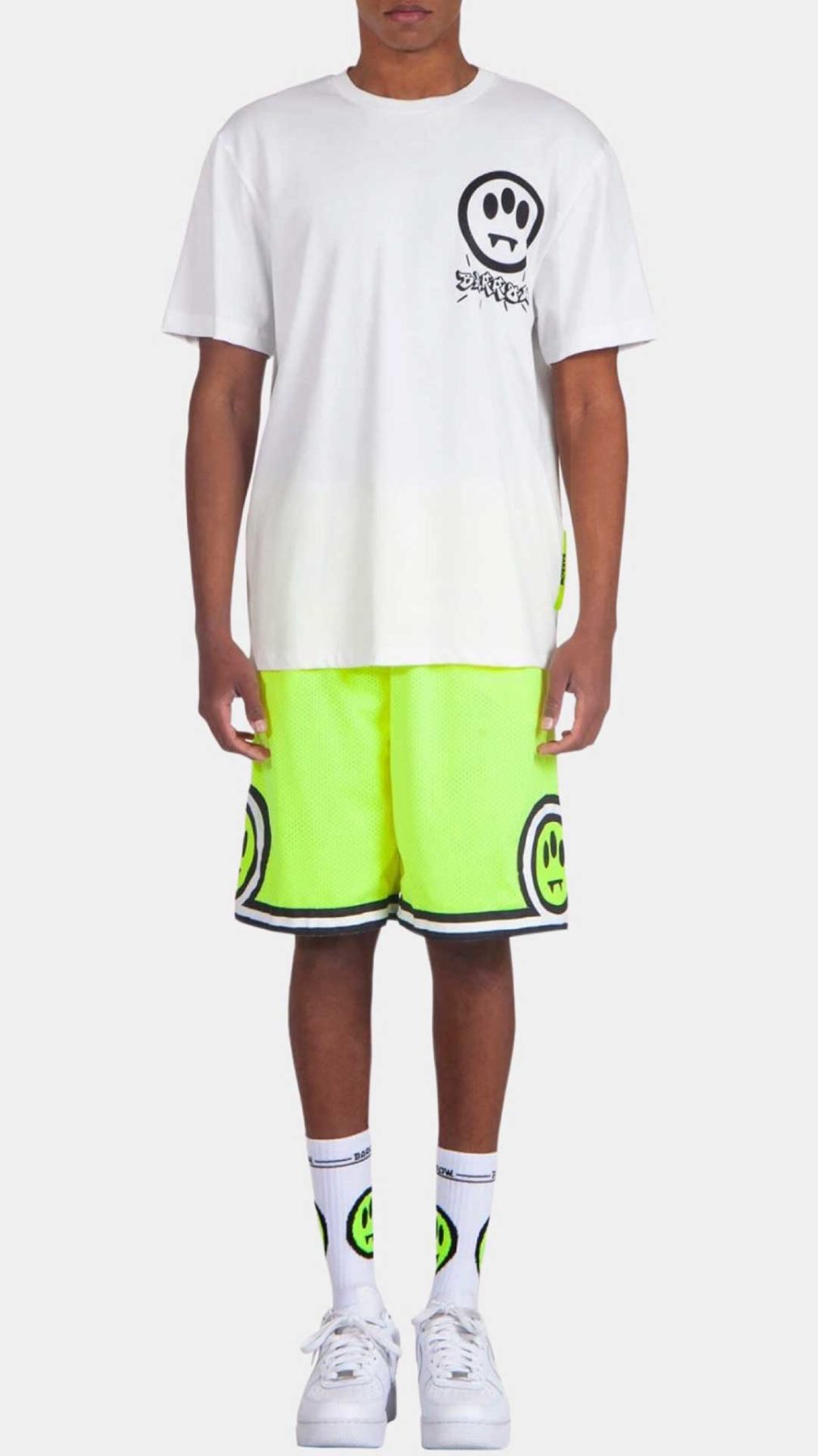 Camiseta blanca Barrow con serigrafía en la parte trasera y logotipo