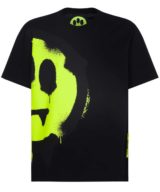 Camiseta negra Barrow con serigrafía en el lado izquierdo