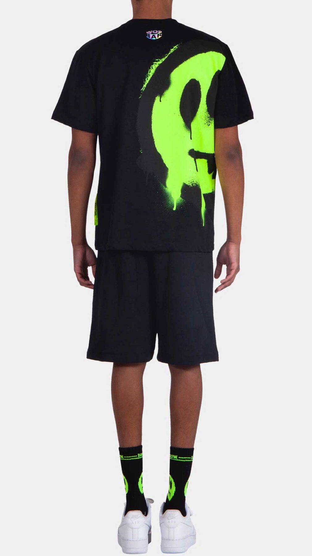 Camiseta negra Barrow con serigrafía en el lado izquierdo