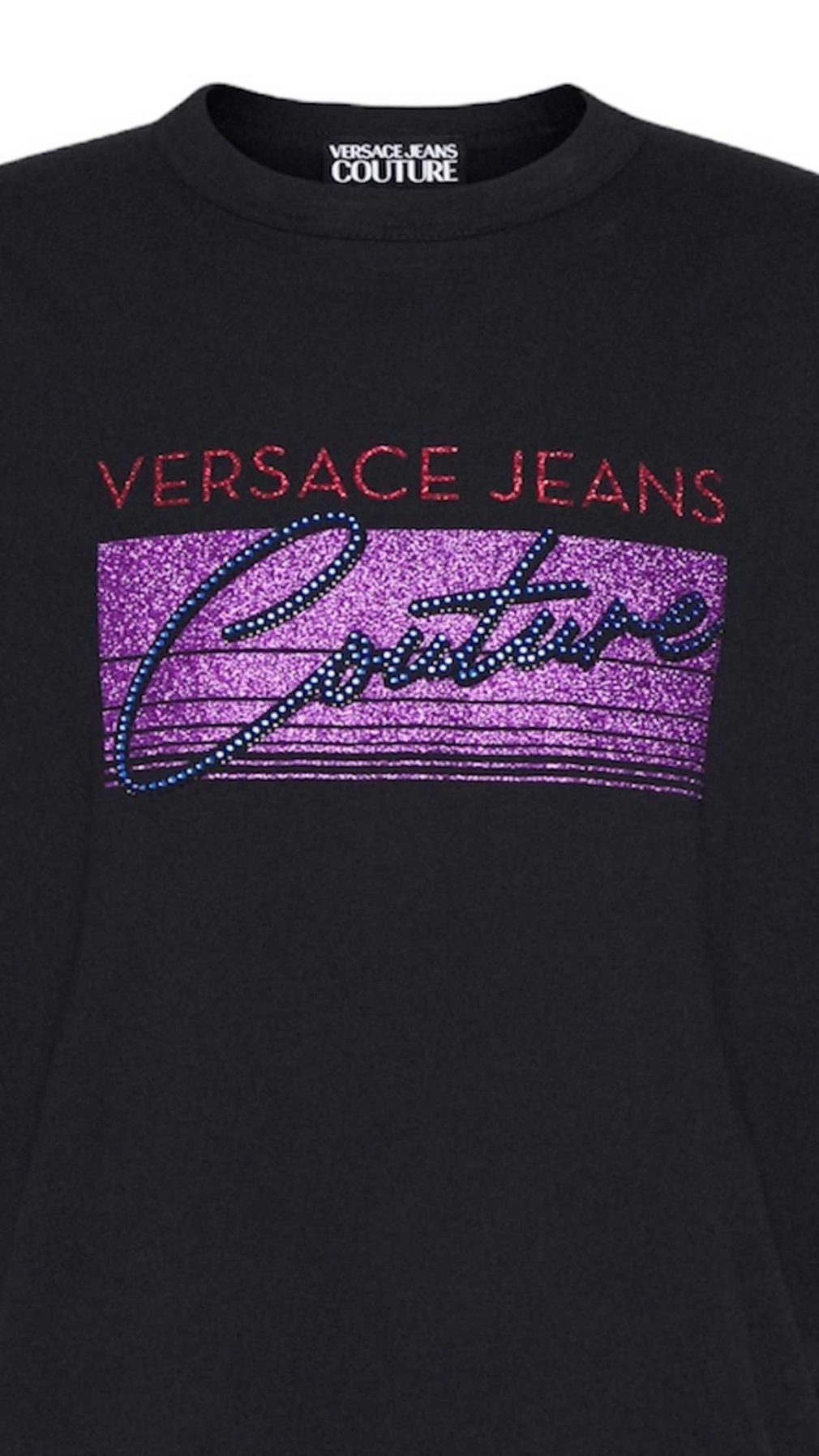 Camiseta negra Versace Jeans Couture con logo de colores en la parte delantera