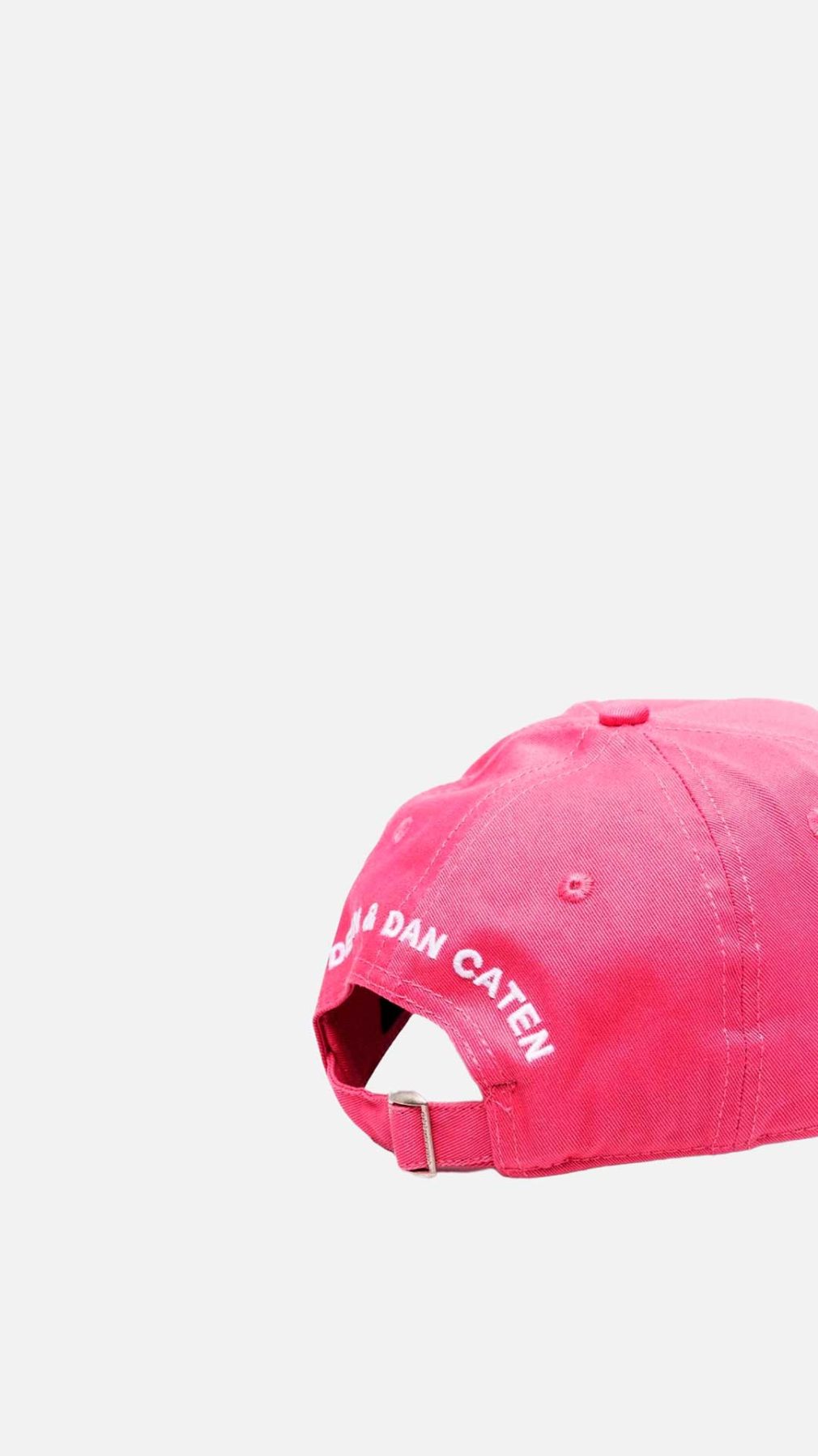 Gorra rosa Dsquared2 con logo en la parte delantera