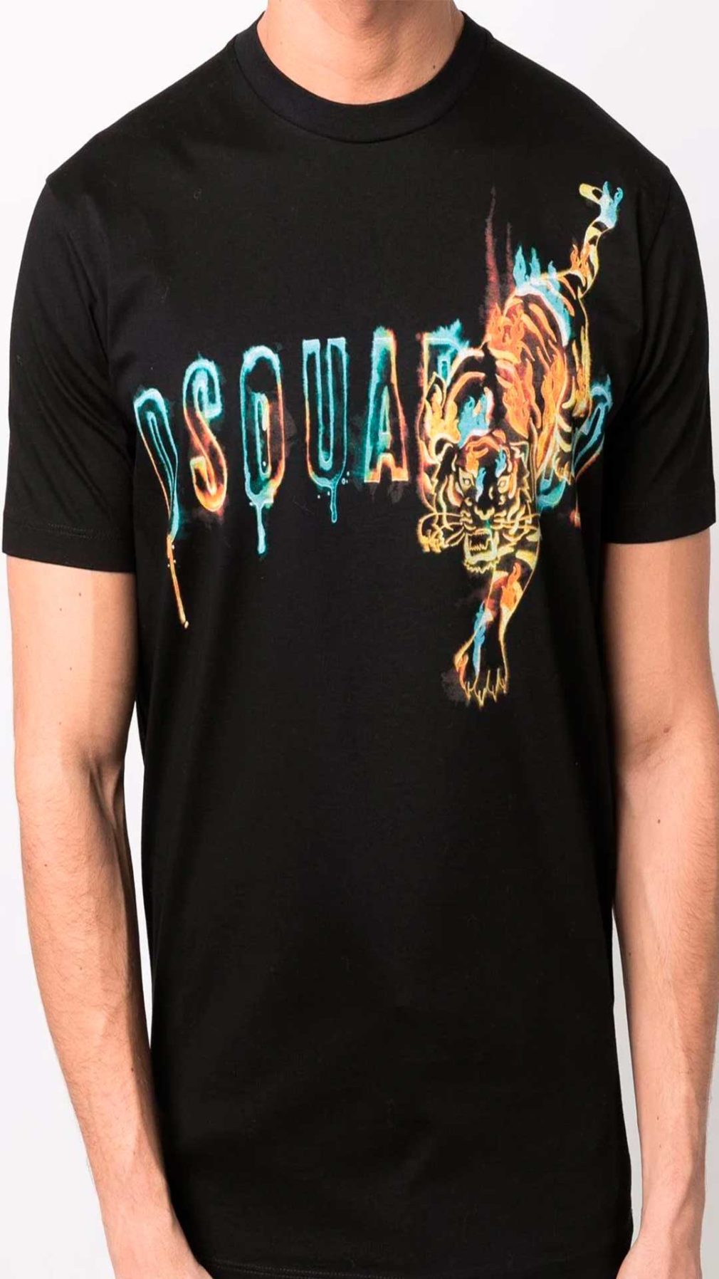 Camiseta negra Dsquared2 con tigre en el logo
