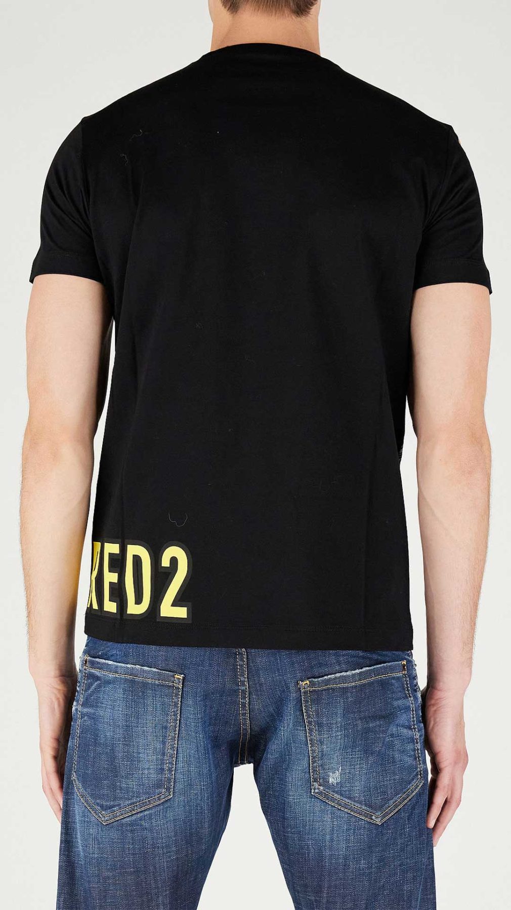 Camiseta negra Dsquared2 con serigrafia de tigre y logo al lado izquierdo