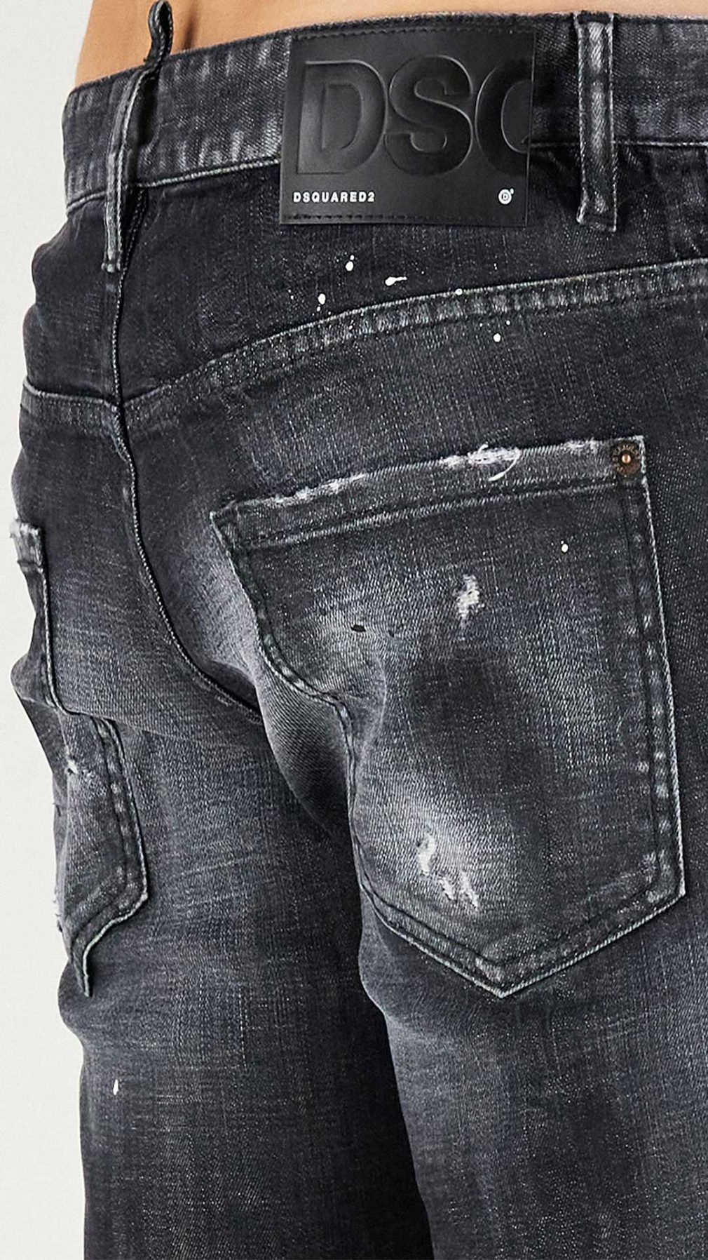 Jeans Skater Dsquared2 etiqueta negra con logotipo
