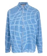 Camisa GCDS azul denim con estampado de cadenas y logo en toda la pieza