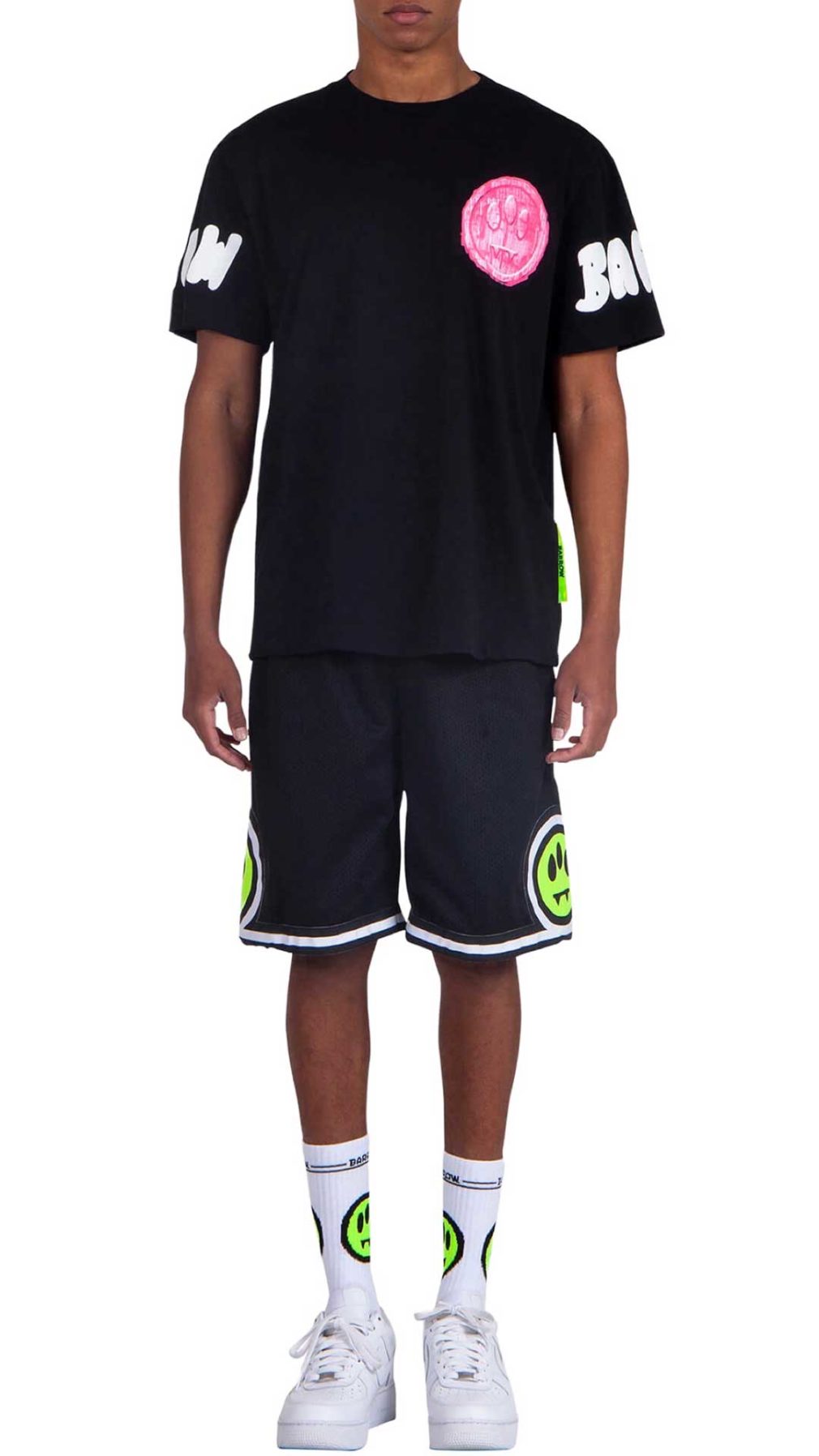 Camiseta negra Barrow con serigrafía en delantero y espalda y mangas
